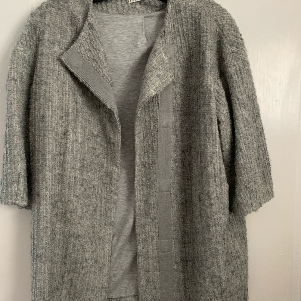 Alice + Olivia 3/4 sleeve sweater jacket